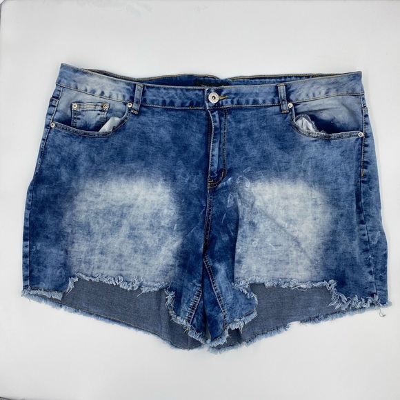 Ashley Stewart Jean Shorts Sz 24 